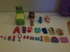 Just Play Doc McStuffins On-the-Go So Much Better Lambie 20+ Extra Pieces