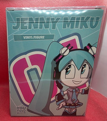 Youtooz Vocaloid Jenny Miku Vinyl Figure #454 Vinyl Figure. NIB.