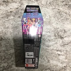 Monster High Buried Secrets MYSTERY – 11″ Doll 1 Pair Of Shoes 4 Accessories NEW