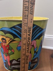 Vintage 1966 Batman & Robin Metal Trash Can Waste lithograph Cheinco 11.5″ Wear
