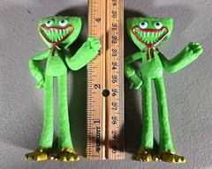 (x2) Poppy Playtime Green Scary Huggy Wuggy Bendy Action Figures ~ Cake Toppers~