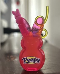 MGA Entertainment Miniverse Make It Mini TREATS Candy- peeps Shake already made!