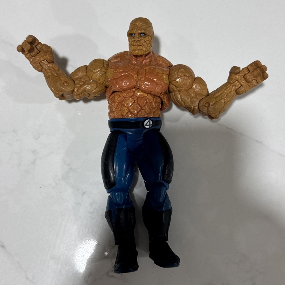 ToyBiz 2005 Marvel Fantastic 4 Four Movie The Thing Poseable 7″ Action Figure