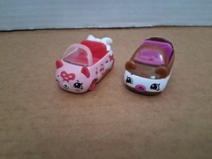 Lot Of 2 Shopkins Cutie Cars Pink Cat & Brown And White Dog. Read