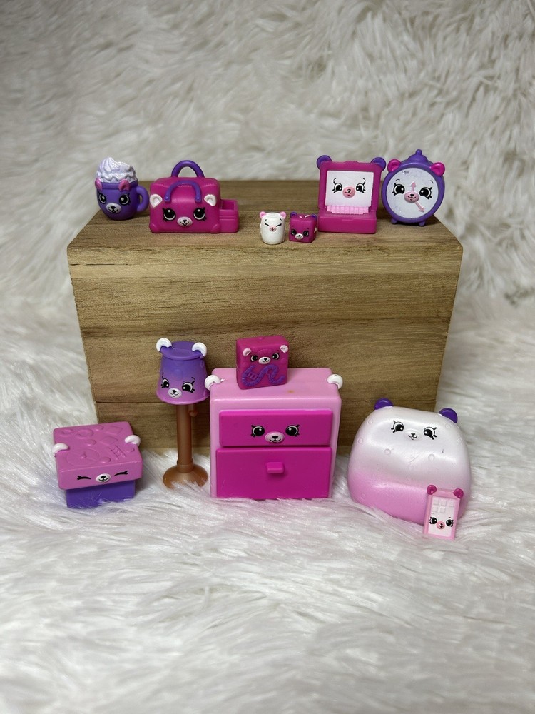 Shopkins Happy Places Slumber Bear Party Decorator Pack (read description)