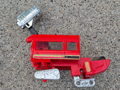 Vintage G1 Transformers Ironhide Autobot 1984 Hasbro Action Figure Broken Track