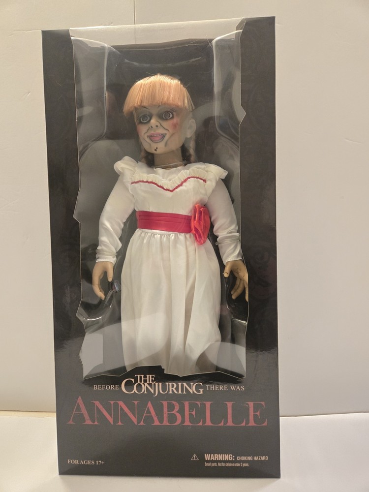 Mezco The Conjuring Universe 18″ Annabelle Roto Plush Doll Replica NIB Fast Ship