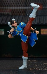 Jada Toys Street Fighter II Ultra Chun-Li 6″ Figure