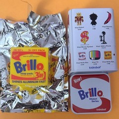 Kidrobot ANDY WARHOL OBJECT SERIES Mini Sized Blind Box With BRILLO TIN CAN