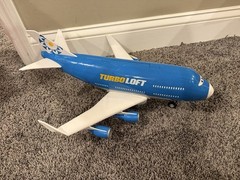 Disney Pixar Cars 2 movie, Everett TurboLoft Air Car Transporter Plane No Remote