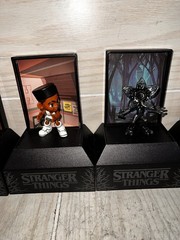 Stranger Things Lot Of 6 Upside Down Capsules & Lot Of 10 Figures