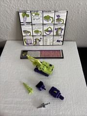 G1 SCAVENGER COMPLETE CONSTRUCTICONS DEVASTATOR TRANSFORMERS