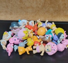 Lot of 30- Moose Toys Twosies Babies and Animals Collection (Lot #1)