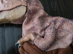 Jurassic Park World Real FX Baby T-Rex Tyrannosaurus Dinosaur Puppet SEE VIDEO