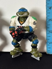TMNT Teenage Mutant Ninja Turtles Sewer Sport All-stars Leo & Raph Playmate 1991