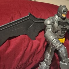 Batman Plastic Action Figure w/ Large Wings Gray/Black/Yellow