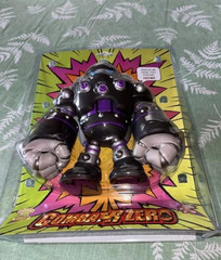 New Atomic Mushroom COMBAT R ZERO Skunkwerks Black Purple Colorway Vinyl Figure
