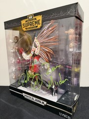 Penta Signed AEW Supreme Figure