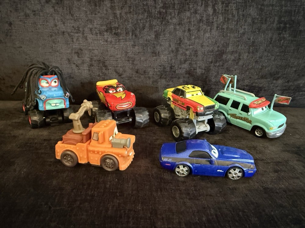 X6 Disney Pixar Cars Toons Deluxe Monster Truck Frightening McMean Diecast