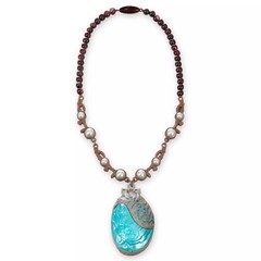 jBrand New Disney Store Moana Singing Necklace Shell