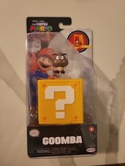 Jakks Pacific Super Mario Bros Movie Goomba 1.25 in Mini Figure + Question Block