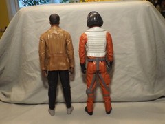 STAR WARS The Force Awakens 11″ Poe Dameron w/ GUN & Jakku Finn Action Figures