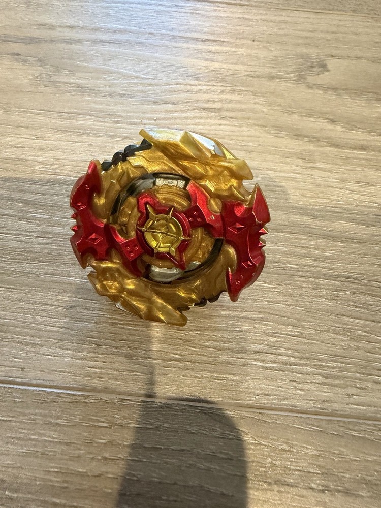 Takara TOMY Beyblade CHO-Z SPRIGGAN.0W.Zt’ 0Wall Zeta’ BURST B-128 Gold Red
