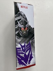 Transformers War For Cybertron SPARKLESS BOT Netflix Walmart Exclusive Figure
