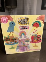 Mini Verse Case Lot – 15 Balls Make It Mini Birthday Series 1 with Display Box