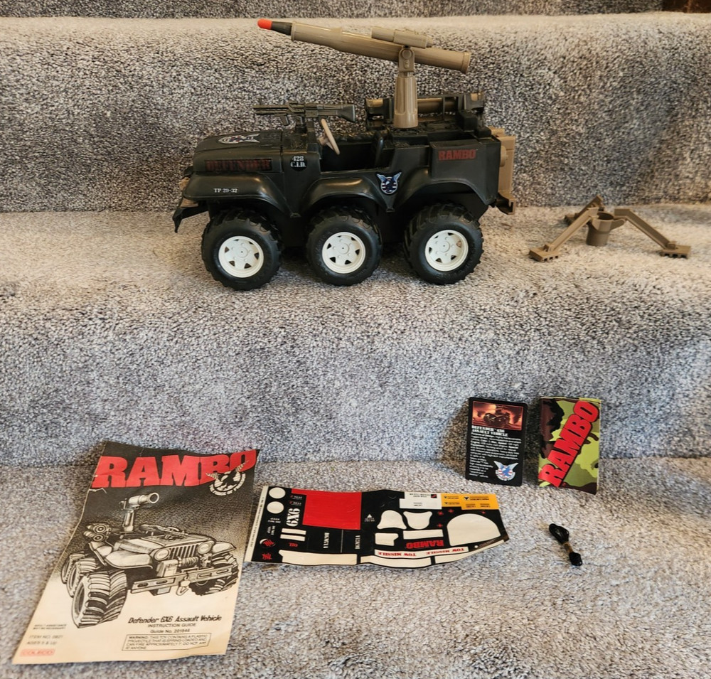 Vintage – RAMBO – Defender – 6×6 Assault Vehicle – NEAR Complete – Coleco