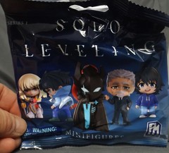 Solo Leveling PhatMojo Series 1 Blind Bag Mini Figure – Igris