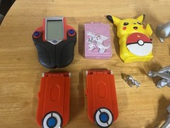 Hasbro Pokemon Figures Silver 10th Anniversary Toys Pokédex Pikachu Charizard