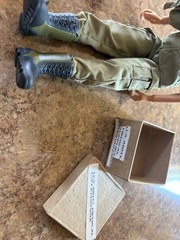1/6 Scale Female Dragon Model Figure And Dog Medic