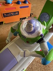 Disney Pixar Toy Story Buzz & Friends Battery Operated Space Train Set 2006