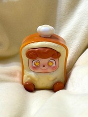 NO BOX JOTOYS Q.Kid Street Snack Series Blind Box Mini Figure (Royal Toast)