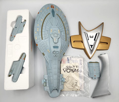 Playmates Star Trek Voyager USS Voyager NCC-74656 Rare Open Box Vintage