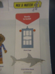 Roblox DevSeries Shark Bite 2: Shark Cage Figure Set + Exclusive Virtual Code