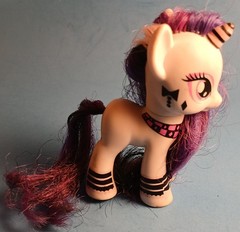 My Little Pony G4 Rarity Pony Mania / Emo / Goth Brushable ☆Rare!☆