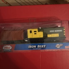 New 2011 Fisher-Price Thomas & Friends TrackMaster Iron Bert Motorized Engine
