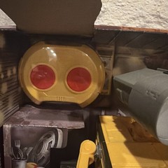 Disney Pixar HELLO WALL-E Remote Control Interactive Robot Toy Light Sound NEW