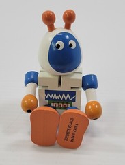 *B8) Toysmith Flexi Articulated Wooden Robot Toy Orange Blue White