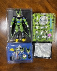 SH Figuarts Dragon Ball Z KW Studios Perfect Cell Manga Ver. KW006B Deluxe *NEW*