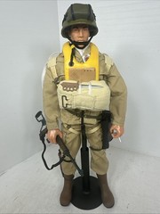 1/6 HASBRO GI JOE WW2 101ST AIRBORNE PARATROOPER D DAY W/ REAL PARACHUTE M1A1