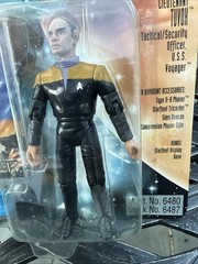 Star Trek Voyager LIEUTENANT TUVOK Action Figure 1995 Playmates Tactical Officer