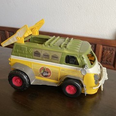 TMNT Party Wagon Pulverizing Pavement Pounder 2014 Playmates 94423