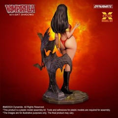 X-Plus 1/8 Scale Vampirella with Bat Shadows Plastic Model Kit NEW