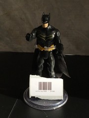 2017 Mattel Batman Action Figure 6″ DC Comics Black Suit Yellow Emblem Cape
