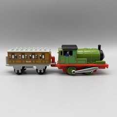 Britt Allcroft Thomas Train PERCY 4″ Engine & Clarabel Car Plastic Vintage 1992