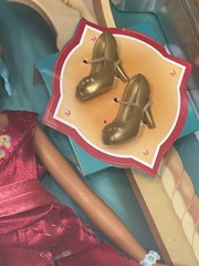 New 2015 Disney Elena Of Avalor Latina Princess Doll Royal Gown Accessories