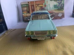 Hillman hunter (Paykan Javanan )toys 1/18 , Hard plastic Turquoise Color Loose